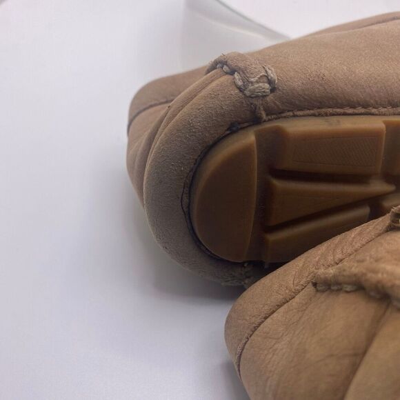 UGG Callen Unlined Loafers Moccasins Tan
Nubuk Women's Size 8 - Picture 6 of 12